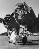 A-20_Havoc_Bomber_Factory_Airfield_Long_Beach_California_1942.jpg.thumb.jpg.8109812bf34f7a0fa36ac9246c7a0e9e.jpg